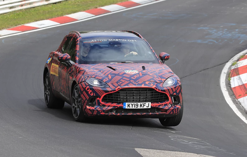 红牛二队力克阿斯顿马丁,拉塞尔状态火热 红牛二队力克阿斯顿马丁,拉塞尔状态火热