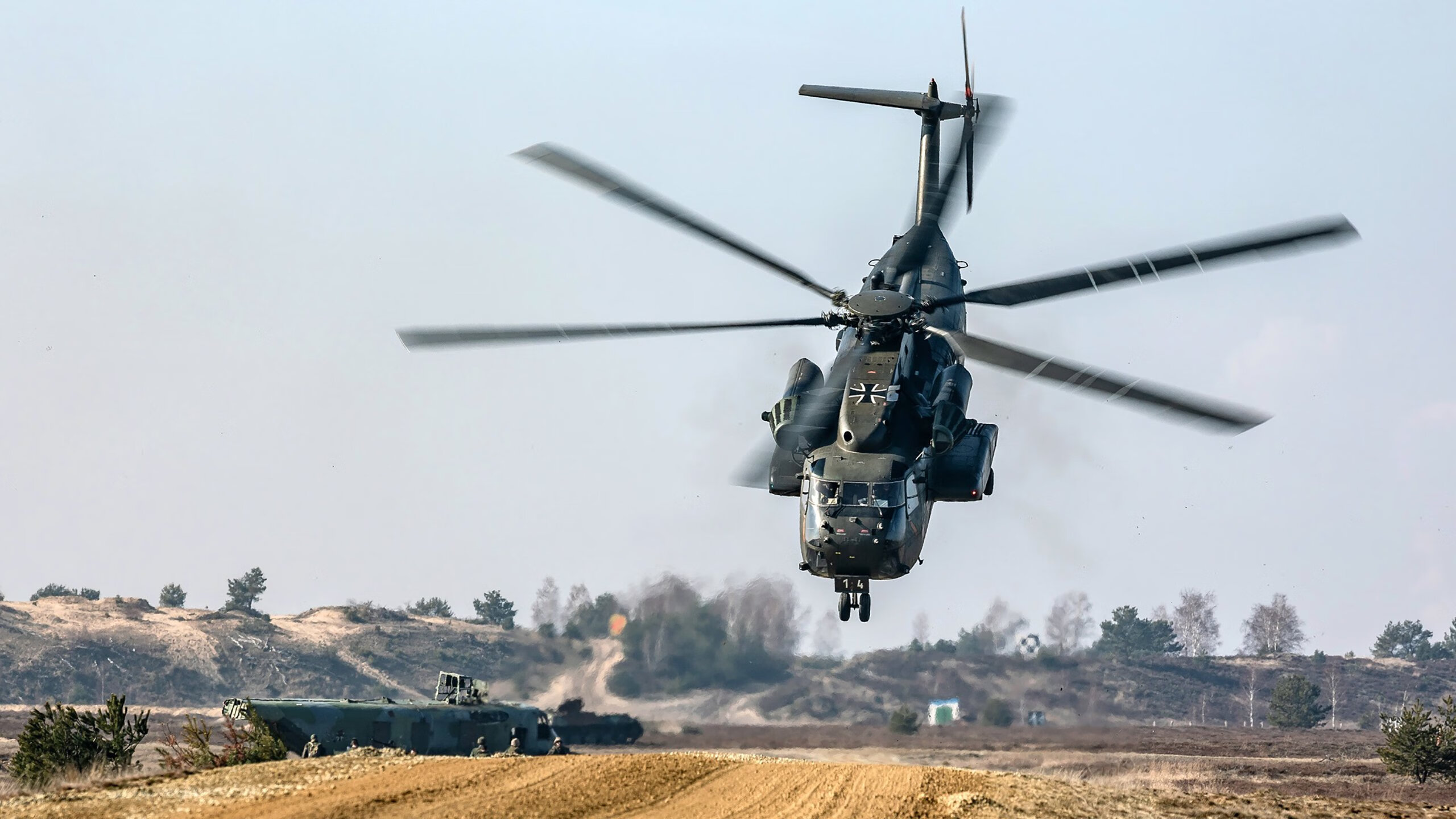 绝杀夜的导演!京多安用一粒点球,击碎了偏见与岁月