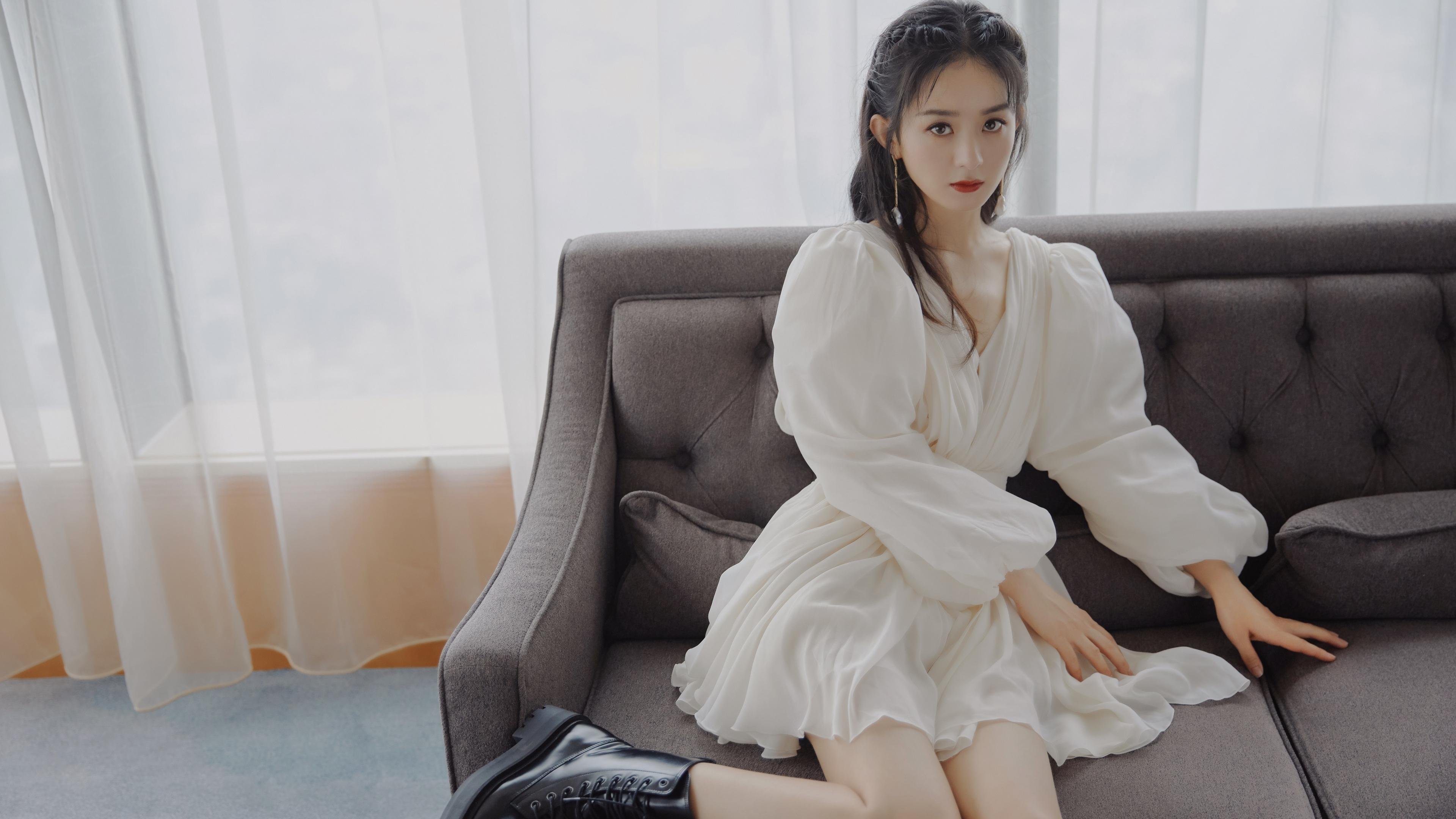 教科书级表现！詹姆斯三节打卡征服广厦，他的篮球智慧值得打印成册